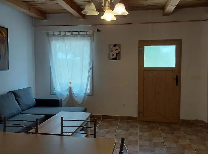 Oliva Verde Apartman * Bárdudvarnok
