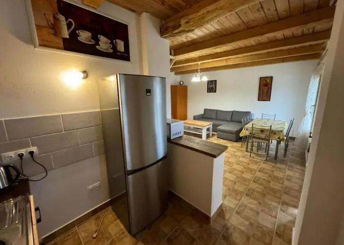 Oliva Verde Apartman דירה